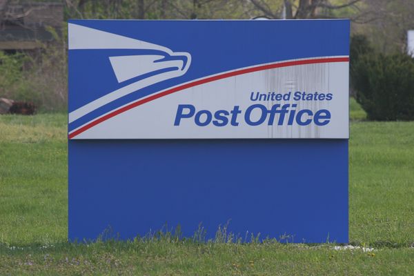 Schild Post Office